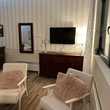 Estetik Apartment